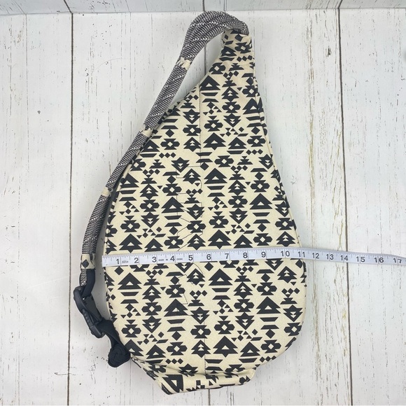 KAVU‎ Rope Sling Pack - Picture 5 of 16
